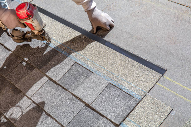Best Roof Gutter Cleaning  in Redlands, CA